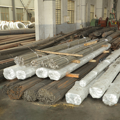 Anggota Chamfer Q235 Carbon Structural Steel Triangle Shape Bar untuk Beton Precast