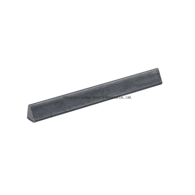 20mm Triangle Steel Chamfer untuk Precast Beton yang terbuat dari Q235 Carbon Structural Steel