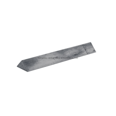 Membentuk Cold Draw Steel Triangle Chamfer untuk Precast Beton 20mmx20mm yang terbuat dari Q235