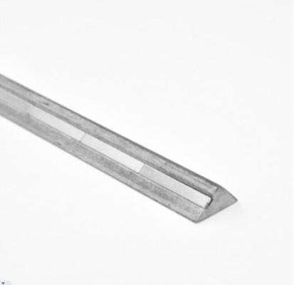 Permintaan Khusus Triangle Magnetic Steel Chamfer untuk Precast Beton GB Standard