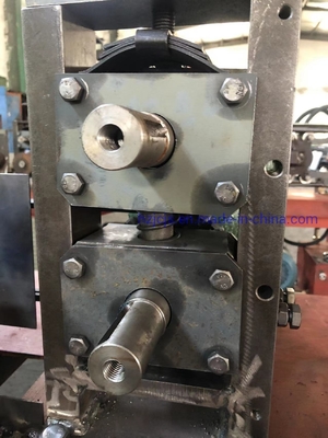 Otomatis Grade Otomatis 1400*590*800mm Mesin pemotong lurus cepat untuk 5-12mm