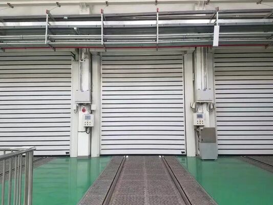Pintu Gulung Cepat Tahan Api Perlindungan IP55 Ukuran Kustom Paduan Aluminium untuk Penggunaan Industri